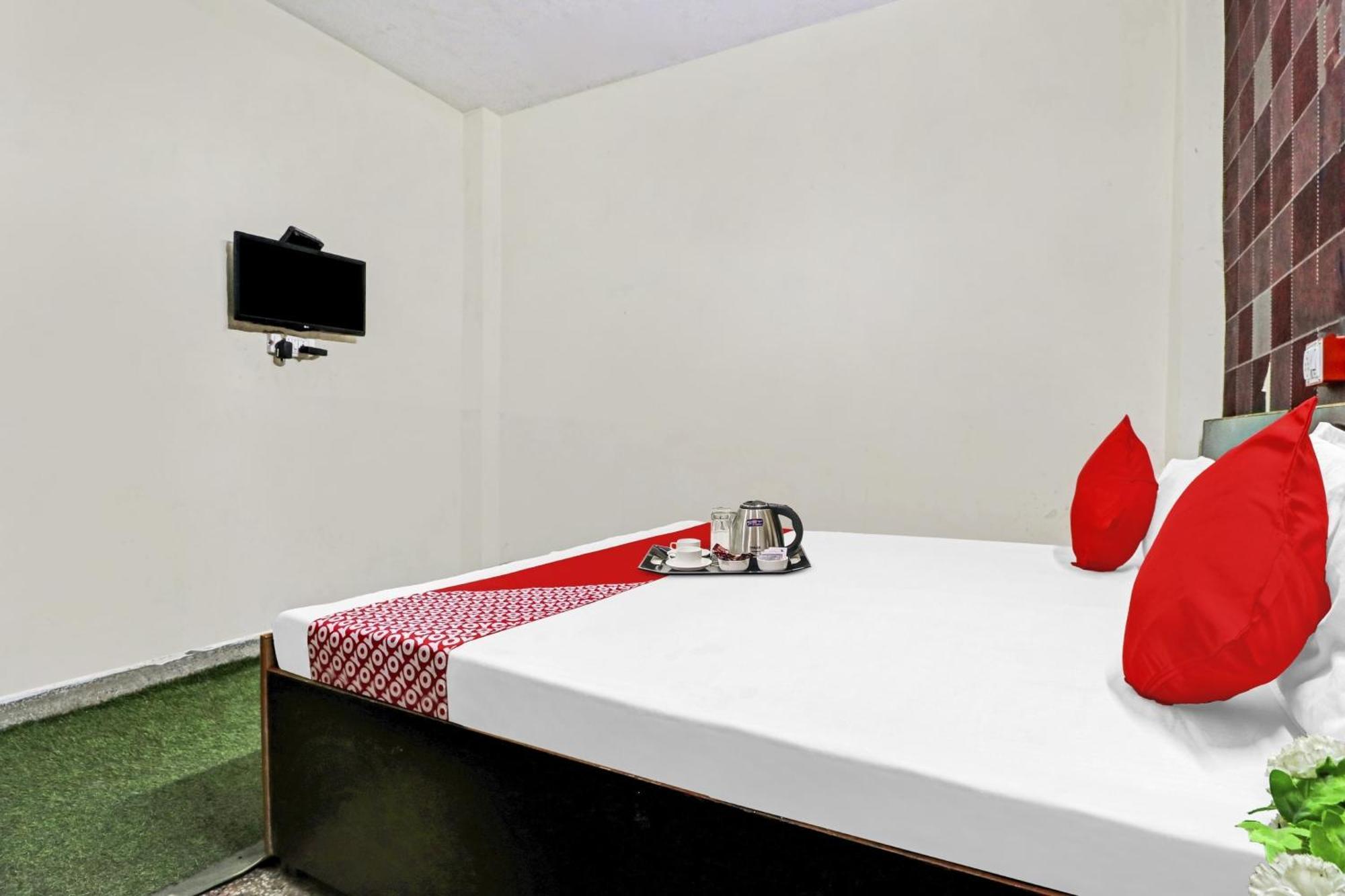 Lion Home Stay Yeni Delhi Dış mekan fotoğraf